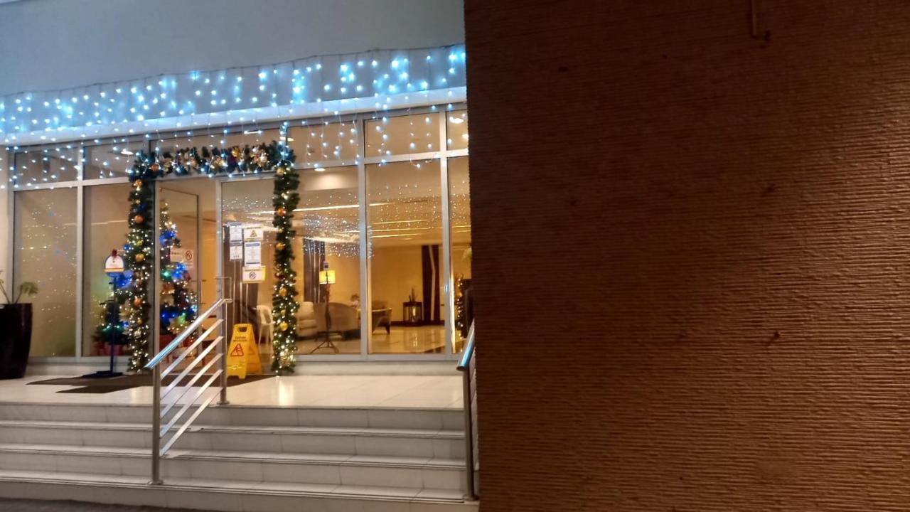 Johnstay 马尼拉 外观 照片